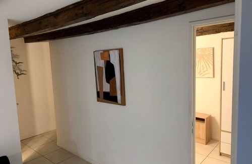 Anglefort Apartment | Comfortable apartment in a quiet private residence
