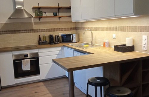 Bischheim Apartment | Comfortable apartment with private, secure parking, 10 minutes from Strasbourg