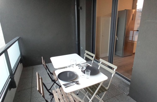Bischheim Apartment | Comfortable apartment with private, secure parking, 10 minutes from Strasbourg