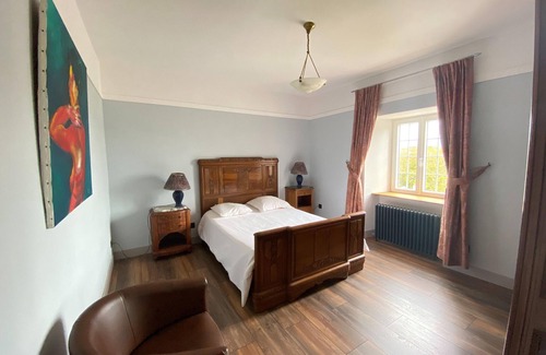 Coutances House | Comfortable apartment in the elegant manor house