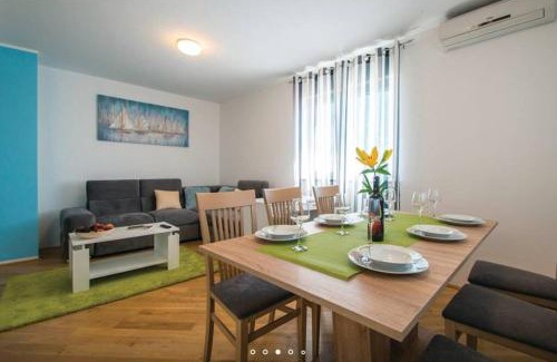 Bartici Apartment | Comfortable apartment in Bartići