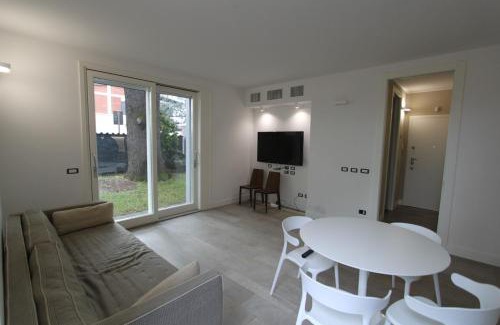 Biassono Apartment | Comfortable apartment - Monza park with garage
