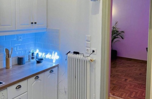 Athens Apartment | Comfortable apartment near city center, 100m from metro
