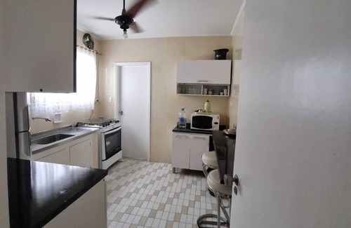 Jardim Sao Miguel Apartment | Comfortable apartment with parking, 190 meters from Enseada beach.