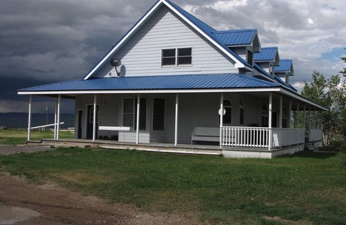 Lima Apartment | Comfortable basement apartment on Little Sheep Creek at foot of Lima Peaks