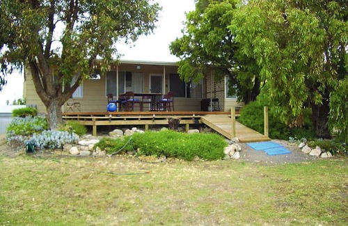 Para Wurlie House | Comfortable beachfront family holiday house at Yorke Peninsula SA