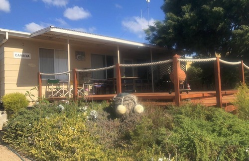 Para Wurlie House | Comfortable beachfront family holiday house at Yorke Peninsula SA
