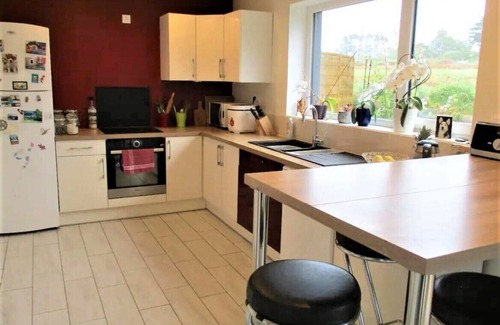 Plouguerneau House | Comfortable, bright house close to the beach