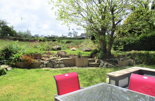 Plouguerneau House | Comfortable, bright house close to the beach