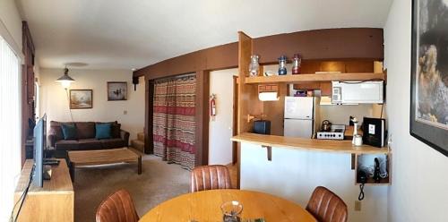 Bear Valley Apartment | Comfortable Condo Great Location- Tamarack #12