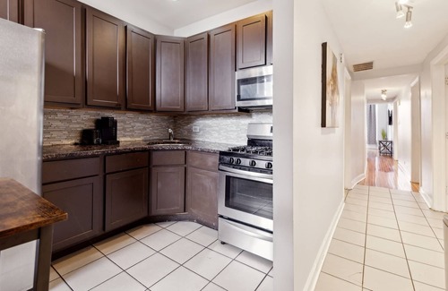 Grand Boulevard Condo | Comfortable Condo in the Heart of Bronzeville by RedAwning