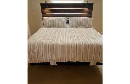 Start House | Comfortable country setting close to town