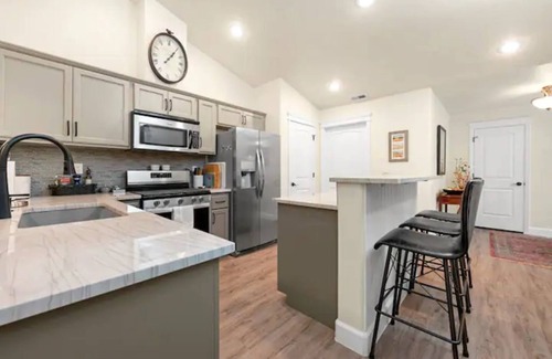 Southwest Ada County Alliance House | Comfortable, Cozy Boise Townhome
