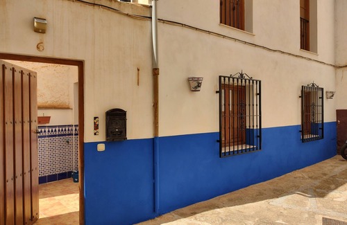 Alhama de Granada House | Comfortable house in historic Barrio and 5 minutes walk to town centre