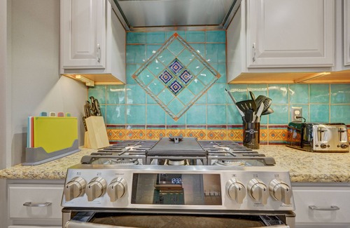 West Colorado Springs House | Comfortable Family Home with hot tub! sleeps 8