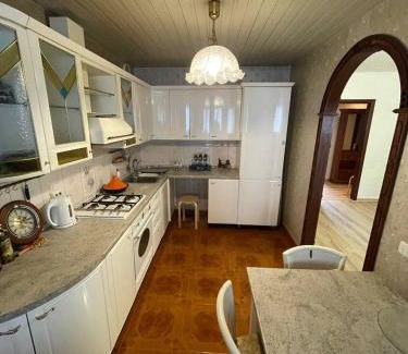 La Teste-de-Buch House | Comfortable family home with furniture