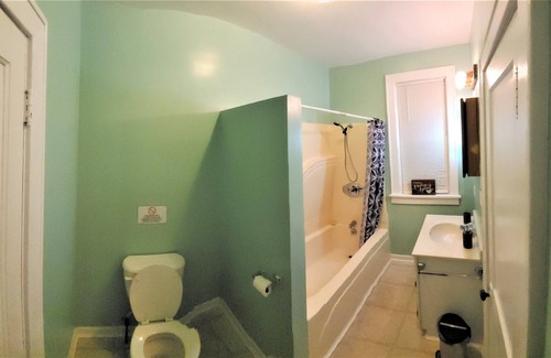 Highland Apartment | ❤️Comfortable Family Home❤️