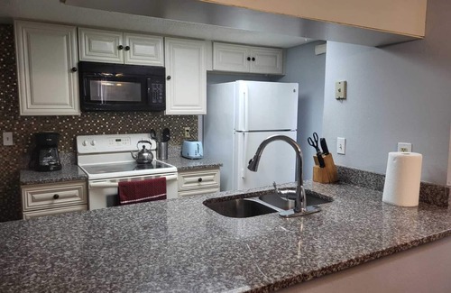 Royal Palm Bay Condo | Comfortable first floor condo very close to Disney/Theme parks