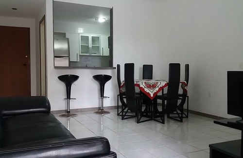 Praia do Morro Apartment | Comfortable fit with Wi-Fi in the Shopping Center Beach Shopping Center in Praia do Morro