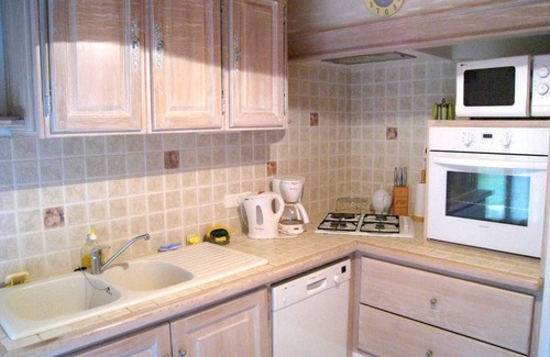 Oppede Cottage | Comfortable gîte in Oppede, France