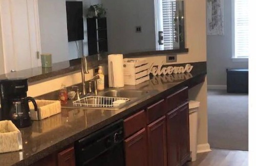 Church Street House | COMFORTABLE GETAWAY CLOSE TO ATLANTA AIRPORT