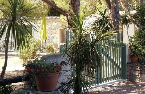 Bonifacio House | Comfortable haven of peace with terrace and garden