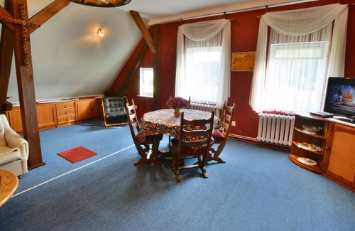 Szczecinek Apartment | Comfortable holiday apartment in the countryside, for 6 people, Drezno