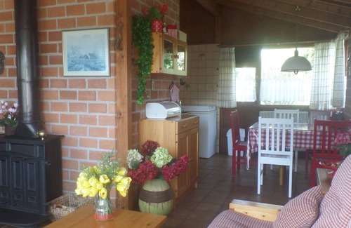 Warmenhuizen House | comfortable holiday home in spacious and child-friendly bungalow park