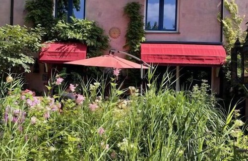 Velsstraße Apartment | Comfortable Holiday Home in Bochum