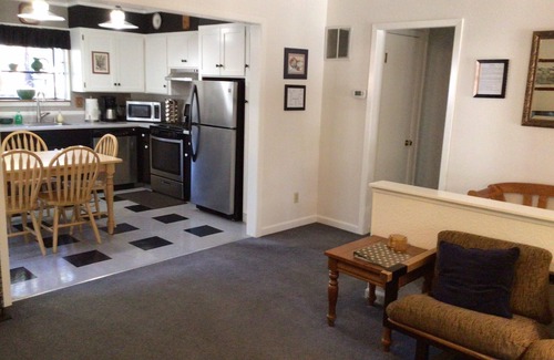 Al Tahoe House | COMFORTABLE HOME NEAR THE LAKE AND SKIING