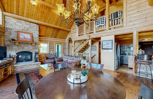 Catron County House | Comfortable home with large deck on 20 acres - surrounded by National Forest