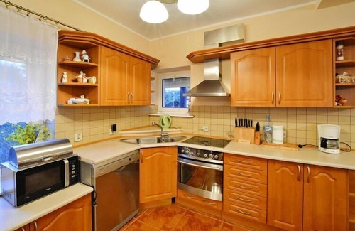 Insko House | Comfortable house by the lake, Insko
