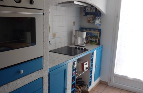 Pierrevert House | Comfortable house for 4 people in the heart of Provence with pool