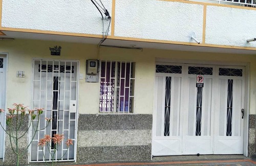 Medellin House | Comfortable House in Medellín