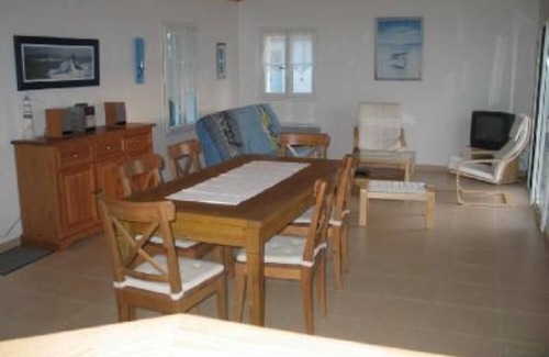 Barbatre House | Comfortable house with nice garden between sea and forest, all on foot!