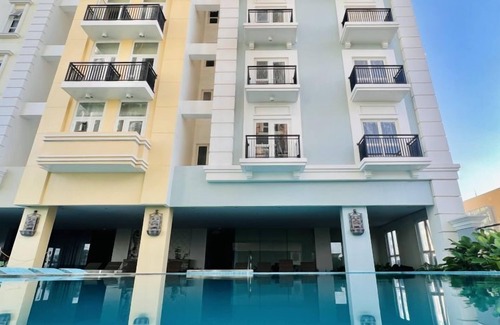 Iloilo Apartment | Comfortable Iloilo City Stay with Pool & Gym