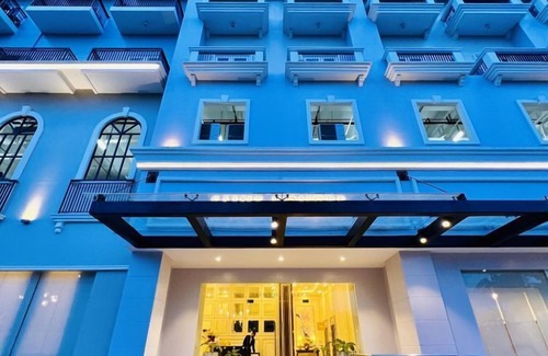 Iloilo Apartment | Comfortable Iloilo City Stay with Pool & Gym