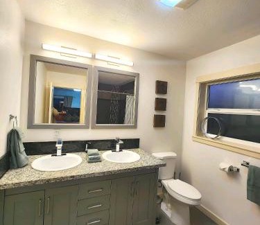 Medford House | Comfortable Jacksonville house