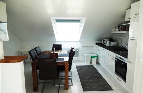 Dachau District Apartment | Comfortable Living – Great Connection to Munich