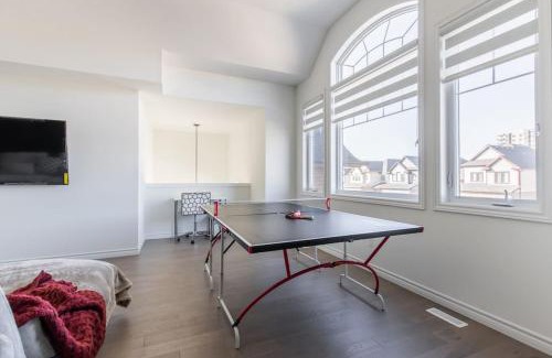 London House | Comfortable Lux, Sleeps 10, PingPong, Movie Room