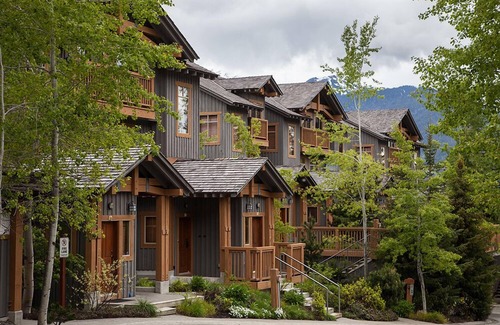 Nordic Estates House | Comfortable Luxury Townhouse W/Panoramic Views, Ski-In/Ski-Out Access, Hot Tub