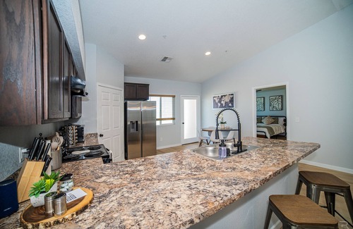 Yuma House | Comfortable Mid-Century Style Home in Central Yuma