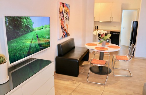 Region Hannover District Apartment | Comfortable mod. Apartment on two floors (95m2), in Steinhude, WLAN