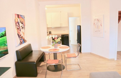 Region Hannover District Apartment | Comfortable mod. Apartment on two floors (95m2), in Steinhude, WLAN