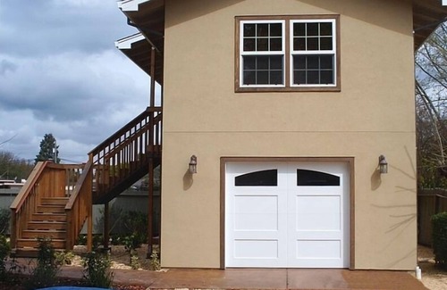 Napa Cottage | Comfortable Modern cottage