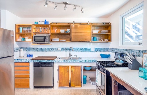 Las Croabas Villa | "Comfortable, modernized 5BR 4BA Home with an amazing Ocean View and breeze!