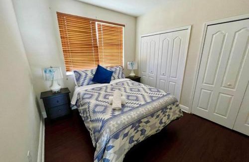 Tamiami House | Comfortable New Home Miami