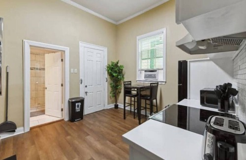 Saint Claude House | Comfortable New Orleans Shotgun