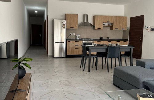 Mosta Apartment | Comfortable private bedroom with bathroom