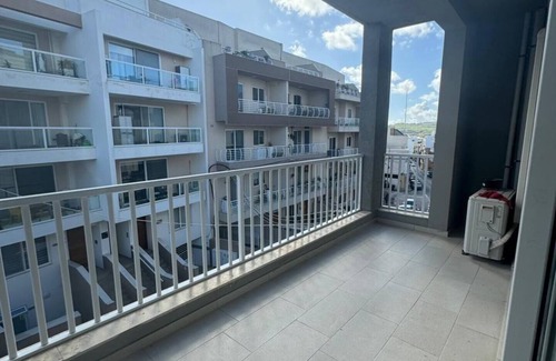 Mosta Apartment | Comfortable private bedroom with bathroom